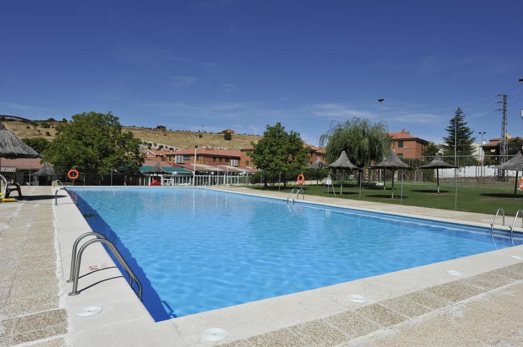 לה לסטריה Apartamentos Turisticos Veladiez מראה חיצוני תמונה
