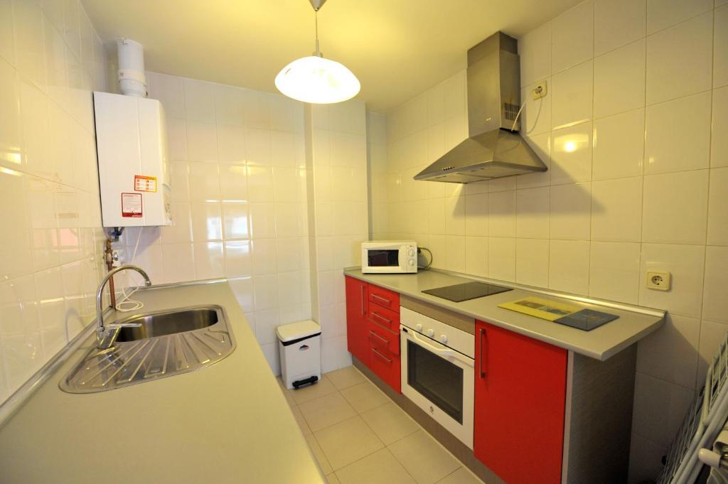 לה לסטריה Apartamentos Turisticos Veladiez מראה חיצוני תמונה