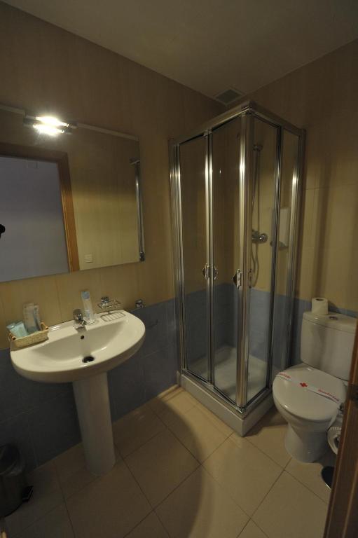 לה לסטריה Apartamentos Turisticos Veladiez מראה חיצוני תמונה